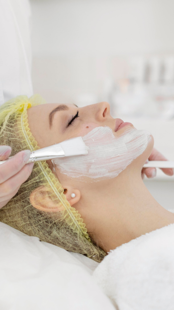 Medifacials/Hydrafacials